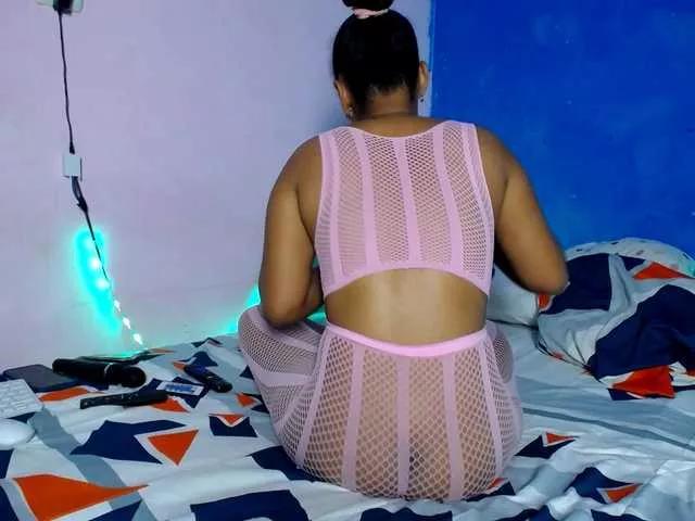 Offline Franci-hot4 on BongaCams