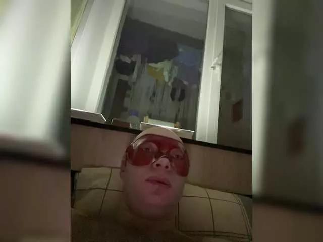 Offline Gayechka-Boltik on BongaCams