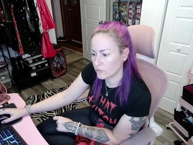 gennyrock on BongaCams 