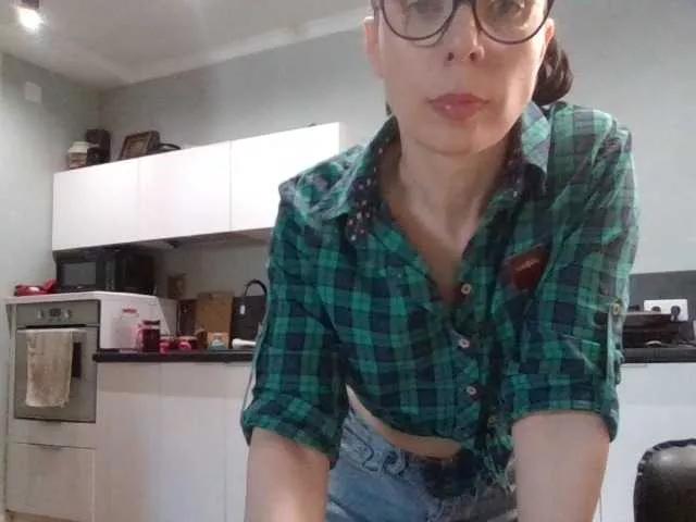 Freechat GentleSweet on BongaCams