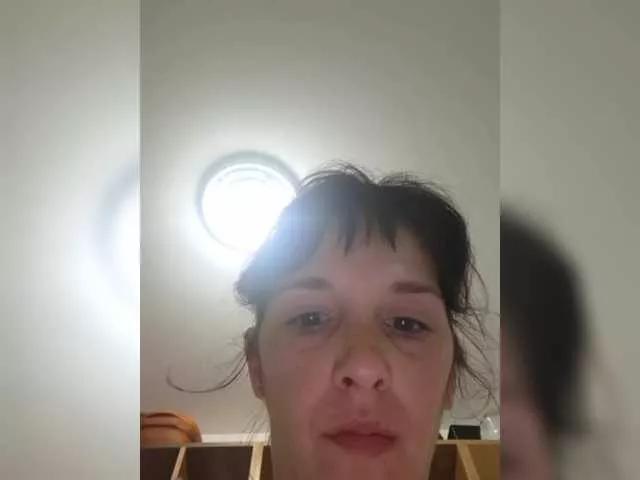 Offline Georgianalove on BongaCams