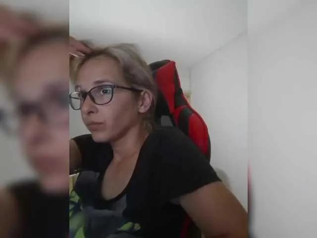 Offline Georgianalove on BongaCams