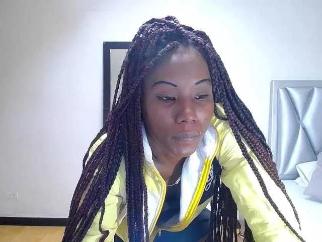 Offline goldenn-ass on BongaCams