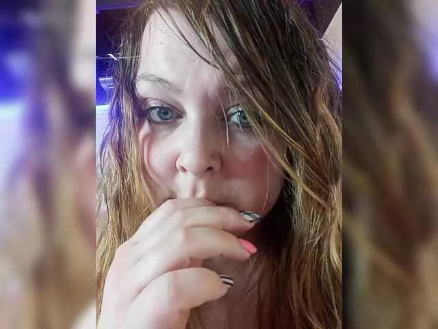 Offline HairyCrotch on BongaCams