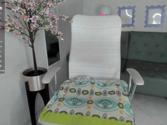 hana-falak on BongaCams 