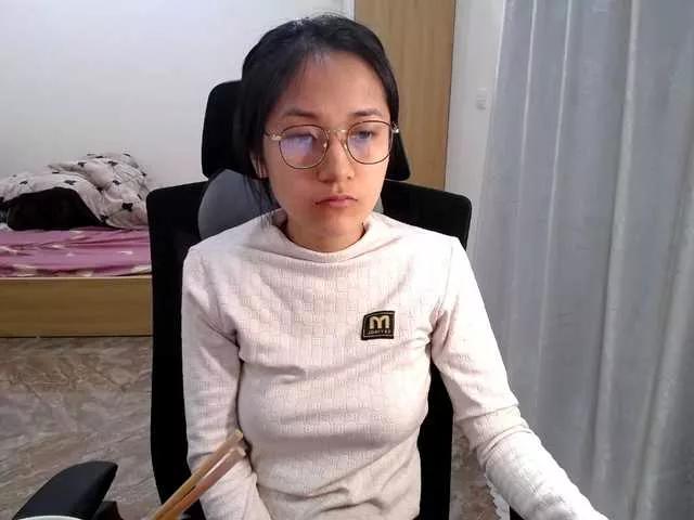 Hana099 on BongaCams 