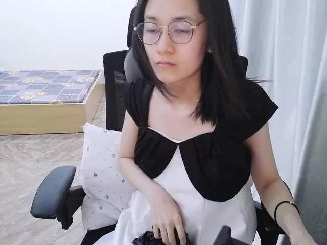 Hana099 on BongaCams 