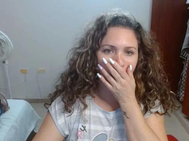 Offline helenca1980 on BongaCams