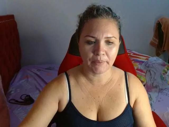 Offline helenca1980 on BongaCams