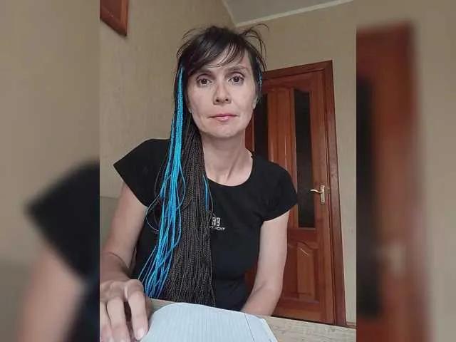 Freechat Hellenalonenochka on BongaCams