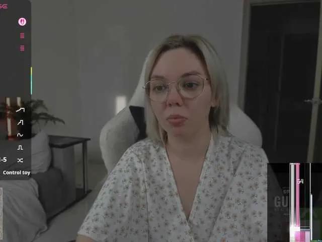 Offline hotbabatopp on BongaCams