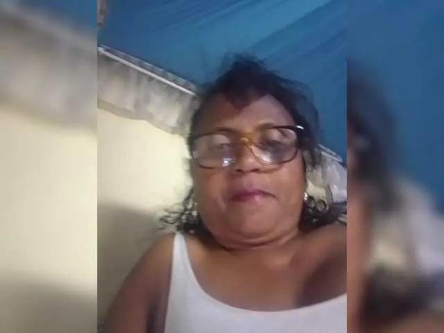 Freechat hotmomsexy on BongaCams