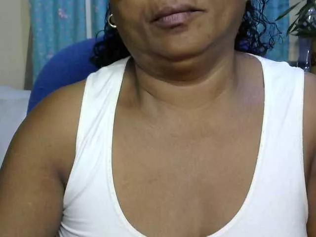 Freechat hotmomsexy on BongaCams