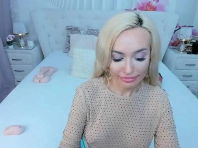 HottieSweetBritney on BongaCams 