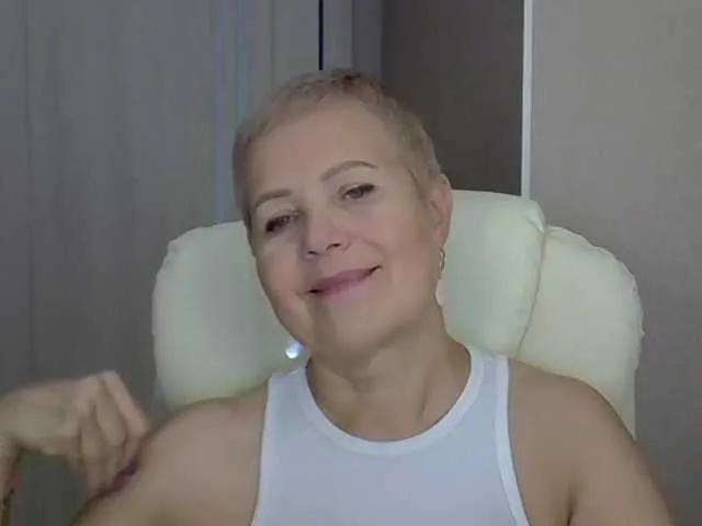 Offline IFannyLove on BongaCams