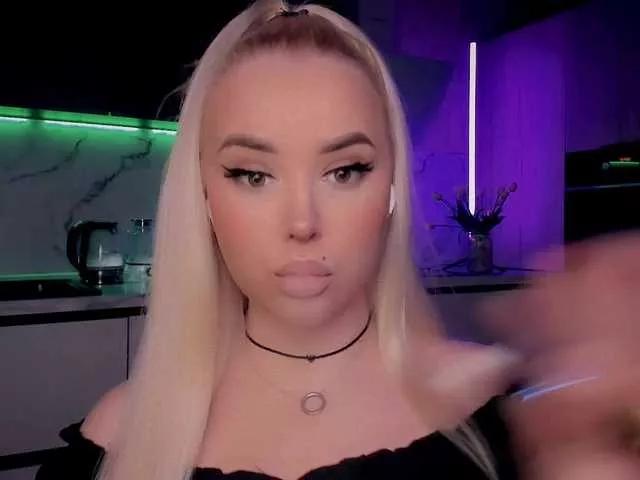 Offline In-your-fucking-mind on BongaCams