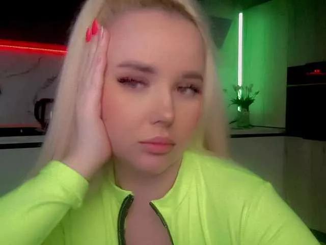 Offline In-your-fucking-mind on BongaCams