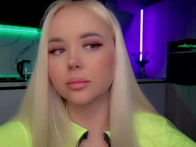 Offline In-your-fucking-mind on BongaCams