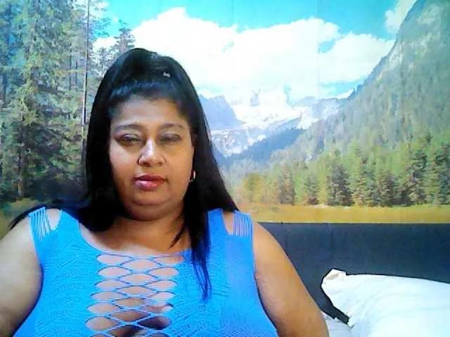 Offline indianhoney on BongaCams