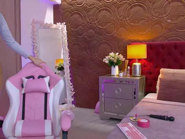 Offline IrisMonn on BongaCams