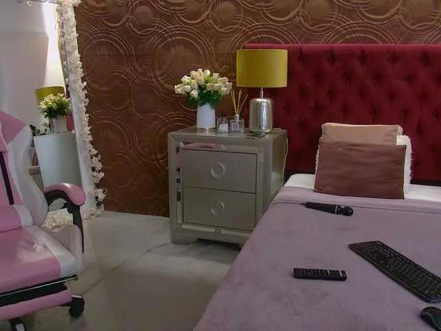 Offline IrisMonn on BongaCams