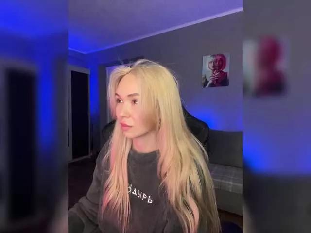 Offline ITayaa on BongaCams