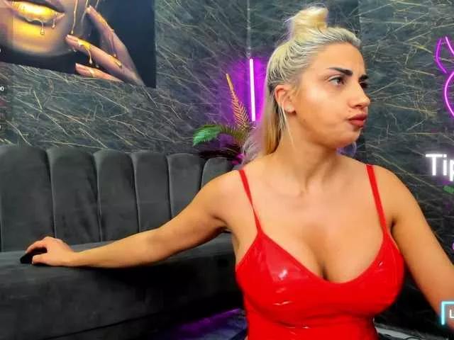 Offline izabelatessa on BongaCams