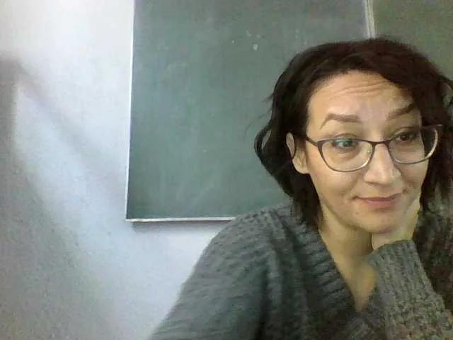 Jenis-1 — I love to be looked at and enjoyed my body