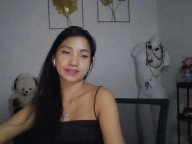 Freechat jennahshampoo on BongaCams