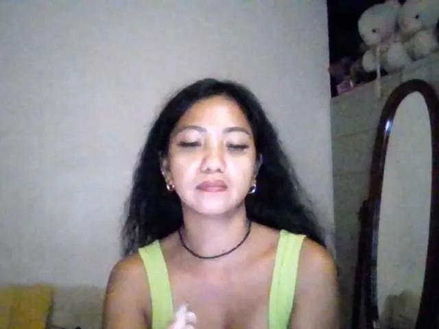 Freechat jennahshampoo on BongaCams