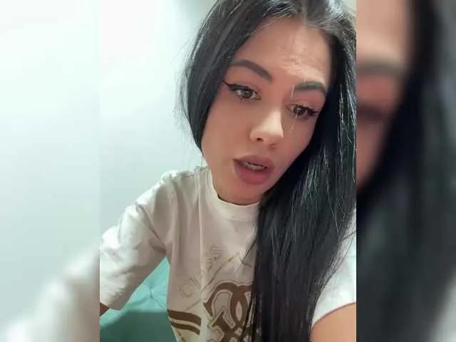 BongaCams JenniferLanne is Freechat JenniferLanne — To play with me for a long time and use my lush until i cum