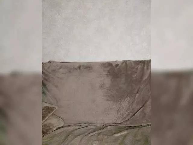 Offline JennyDooley on BongaCams