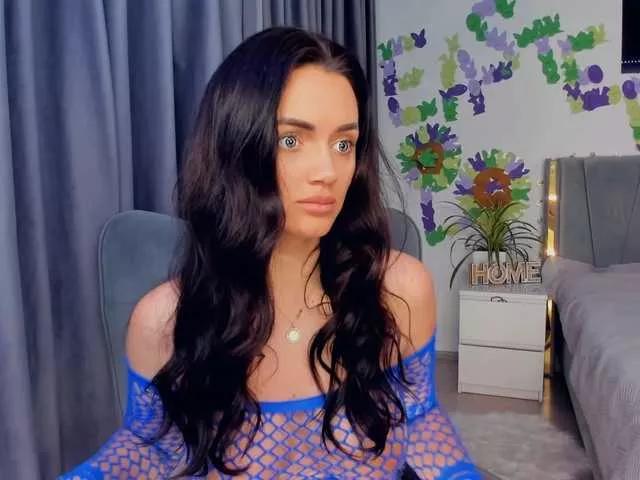 Offline jessykm123 on BongaCams