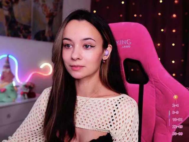 Offline JuicyAngel on BongaCams