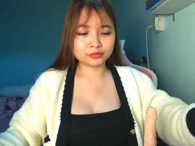 Offline Julia98 on BongaCams