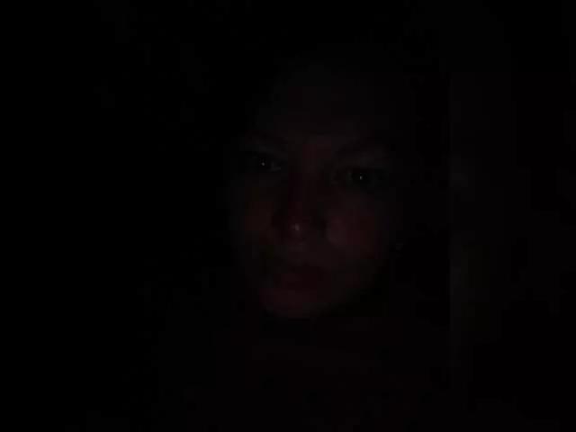 Offline Juliamad on BongaCams