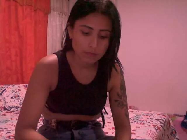 Offline julianatasty on BongaCams