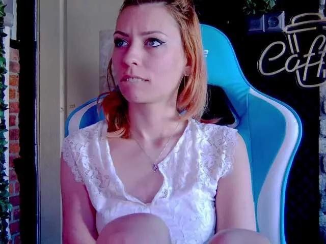 Freechat karo131324 on BongaCams