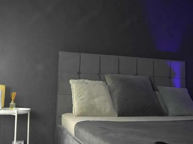 Offline KatelynSparks on BongaCams