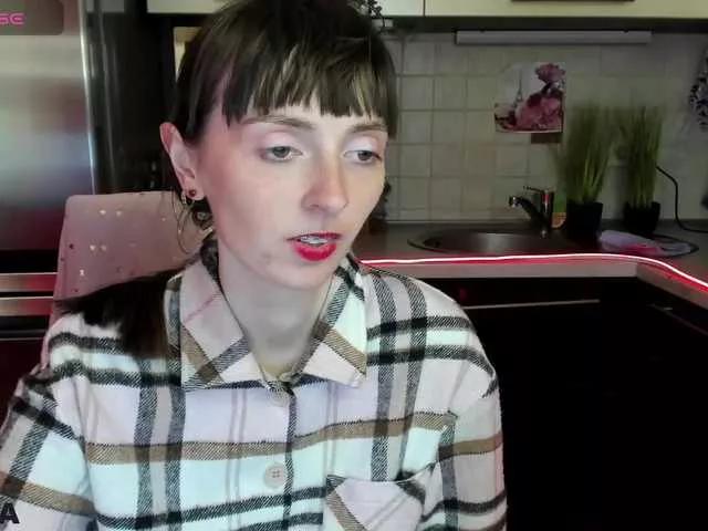 Offline KathelinBrik on BongaCams