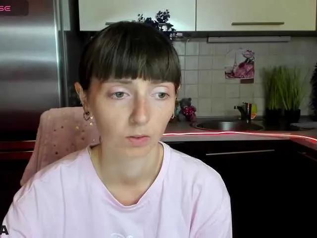 Offline KathelinBrik on BongaCams