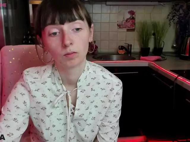 Offline KathelinBrik on BongaCams