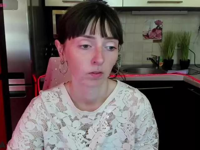 Offline KathelinBrik on BongaCams