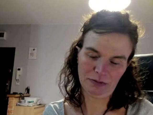 KathyLove1 — Freechat on BongaCams