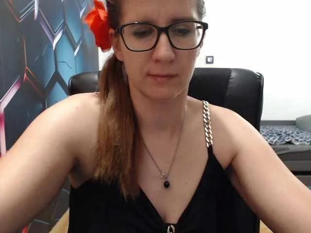 Offline KayaCute on BongaCams