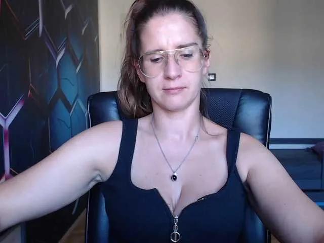 Offline KayaCute on BongaCams