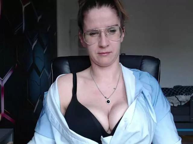 Offline KayaCute on BongaCams