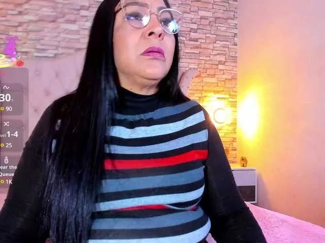 Offline Keyla-Ruiz on BongaCams