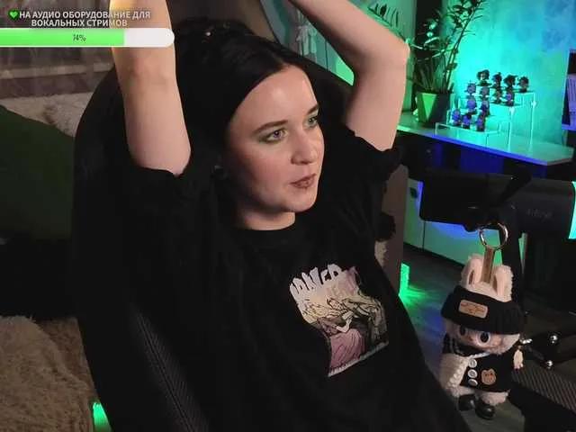 Freechat KiraLiLime on BongaCams