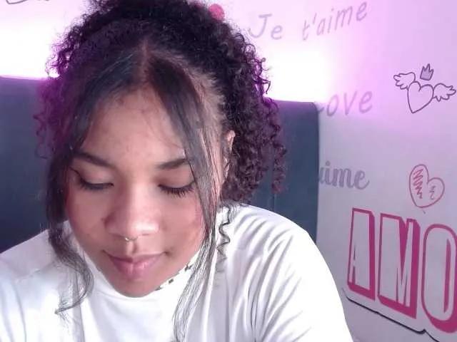 Offline KittyBrooke on BongaCams